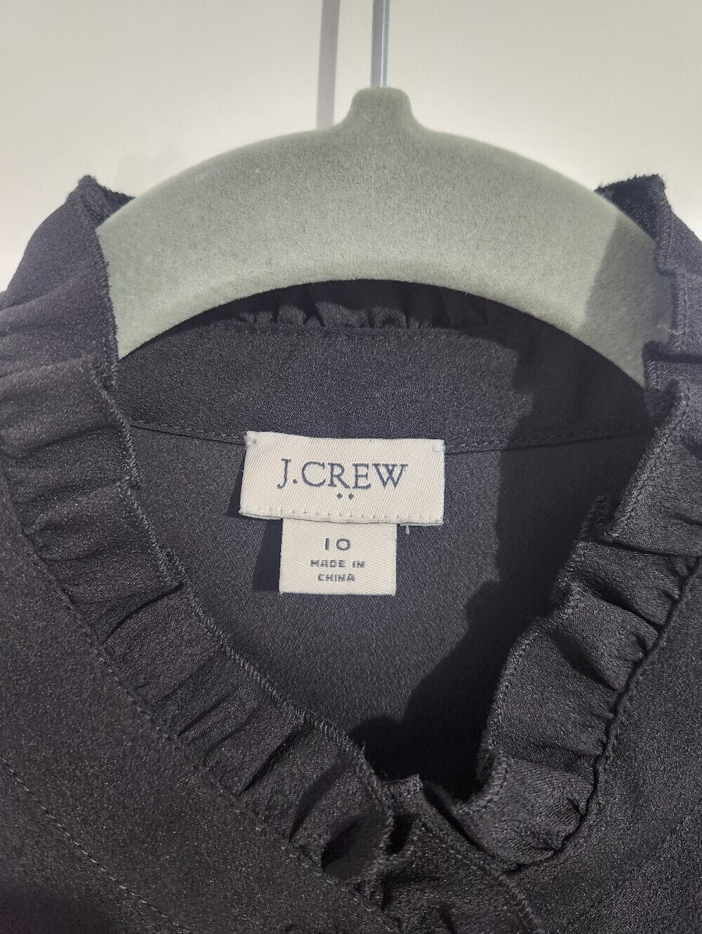 J. Crew Black Ruffle-Trim Sleeveless Shell Top. Size 10 - Picture 2 of 7
